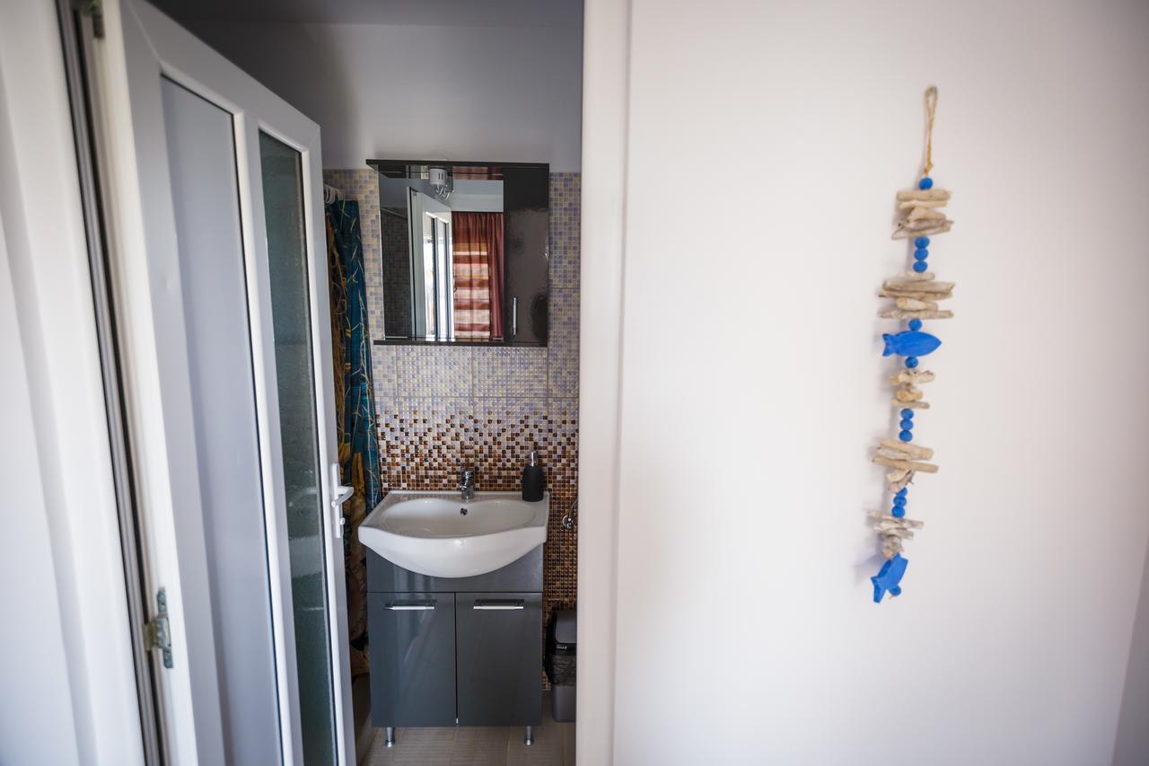 Hotel Casa Tudorascu Vama Veche Esterno foto