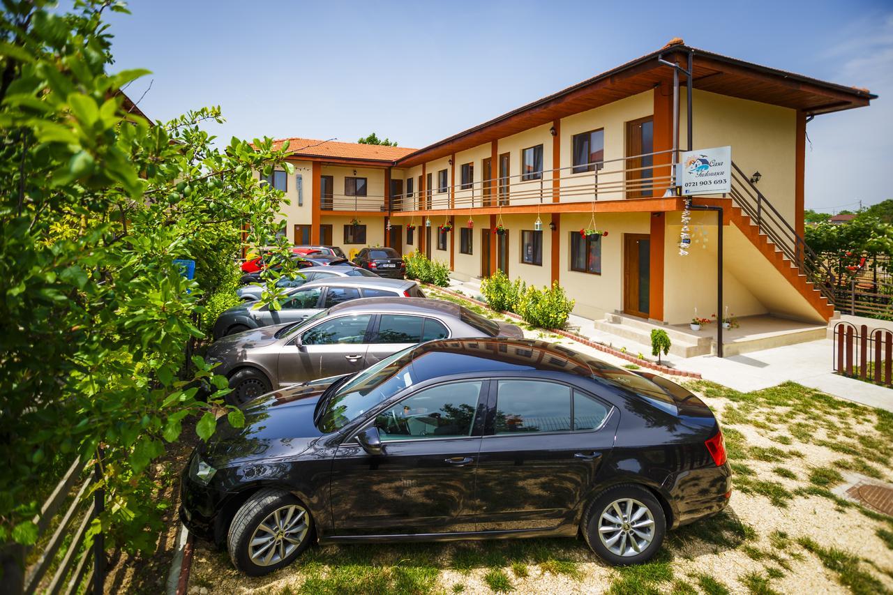 Hotel Casa Tudorascu Vama Veche Esterno foto