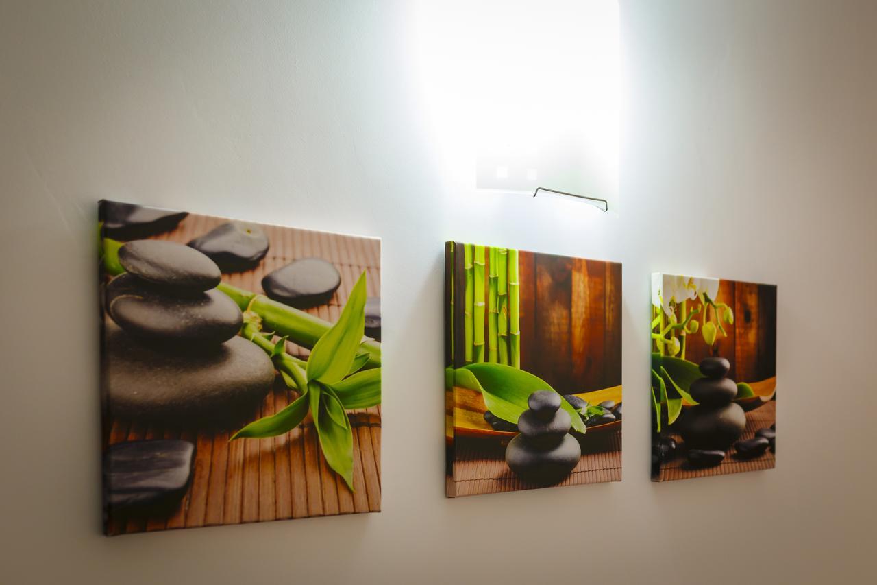 Hotel Casa Tudorascu Vama Veche Esterno foto